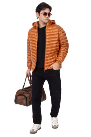 The Unbeatable Rust Outdoor Jacket for the Modern Adventurer