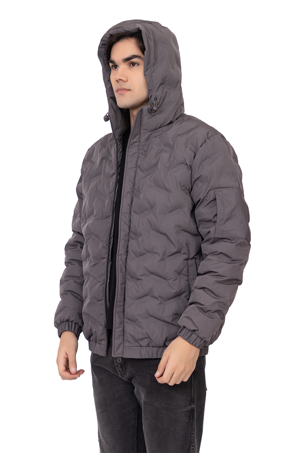 The Ultimate Urban Alpine Jacket for Seamless Metro-to-Mountain Transitions